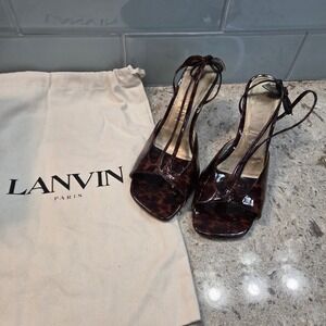 Lanvin Paris Tortoiseshell Patent Leather T-Strap Kitten Heels Size 40